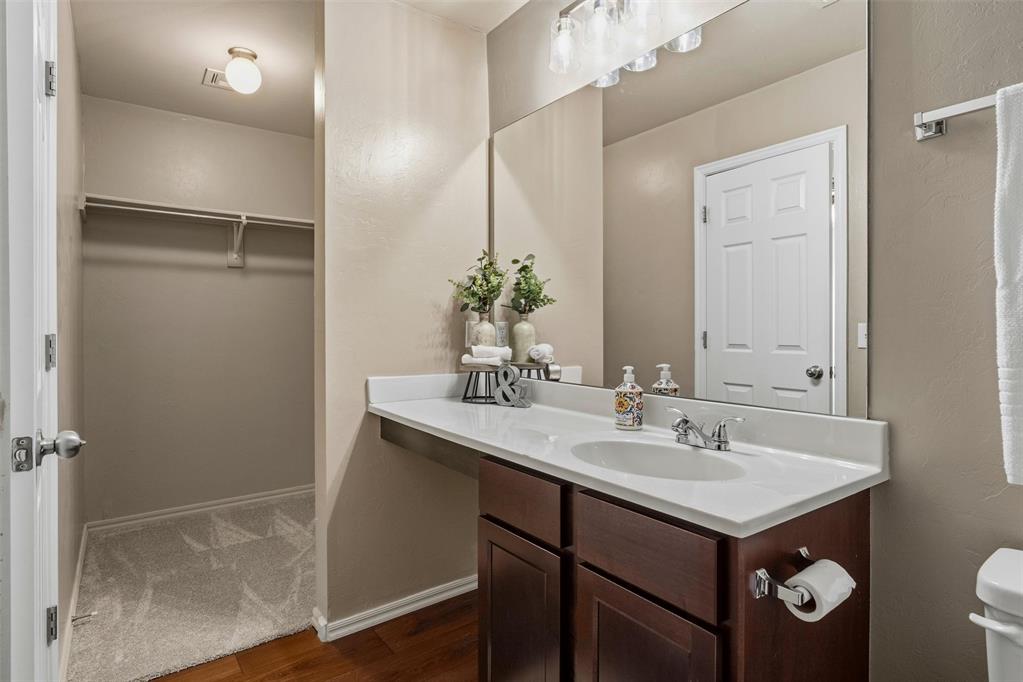 13236 Bridgewater Drive Property Photo 20