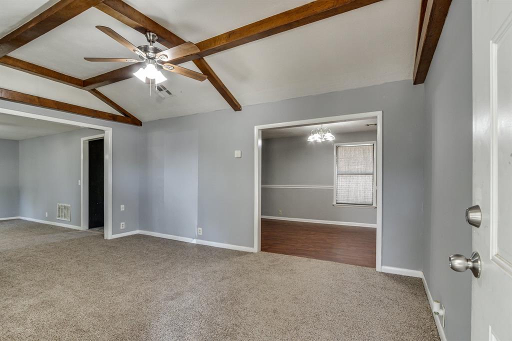 4105 Lawn Drive Property Photo 5