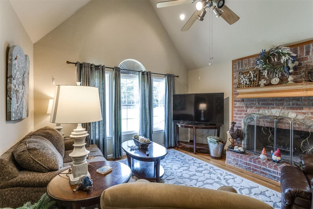 4100 S Bluebird Street Property Photo 2