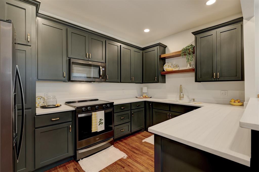 1608 N Broadway Avenue Property Photo 19