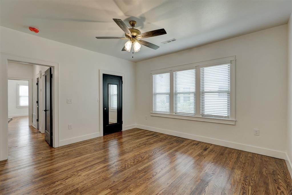 1608 N Broadway Avenue Property Photo 36