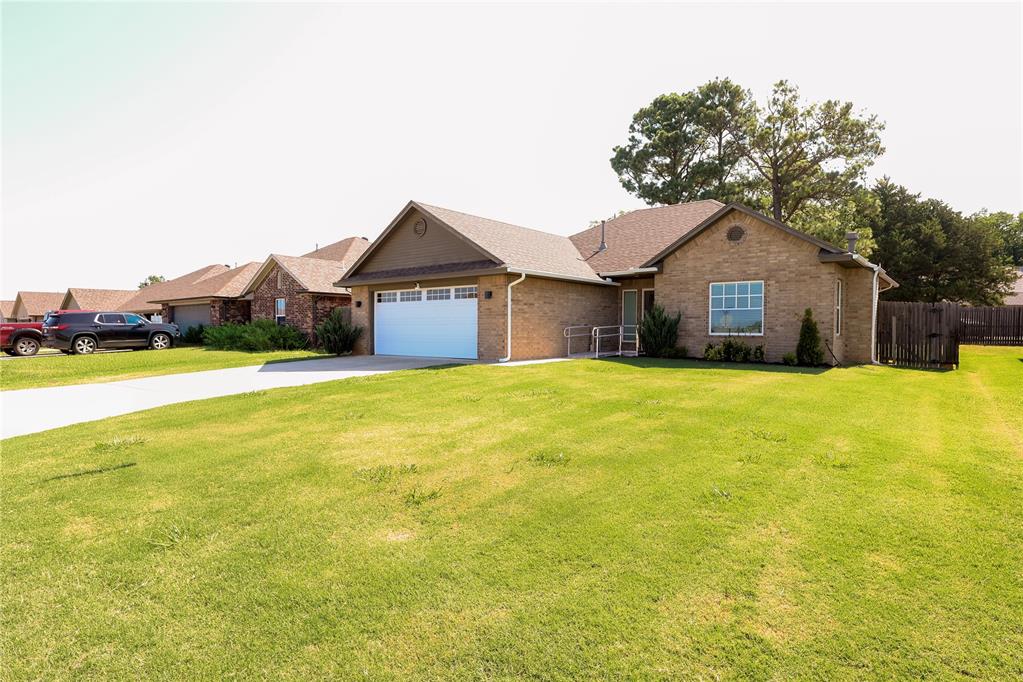 2213 Bent Tree Road Property Photo 1