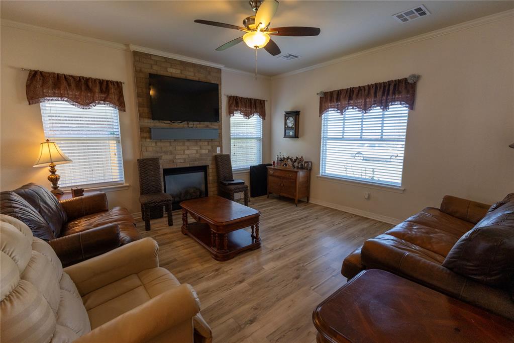 2213 Bent Tree Road Property Photo 10