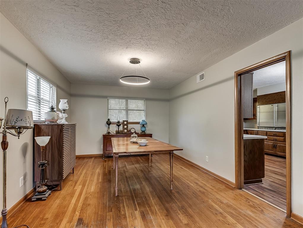 2616 Walnut Road Property Photo 9