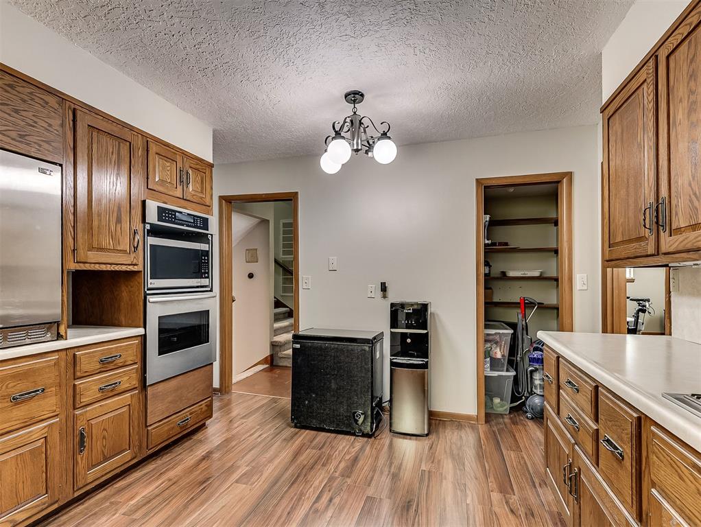 2616 Walnut Road Property Photo 16