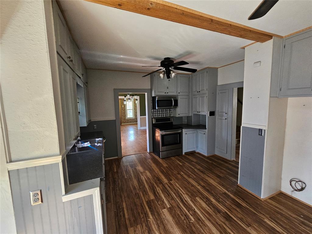 125 W Midland Street Property Photo 7