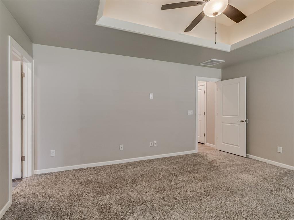8525 Stark Street Property Photo 10