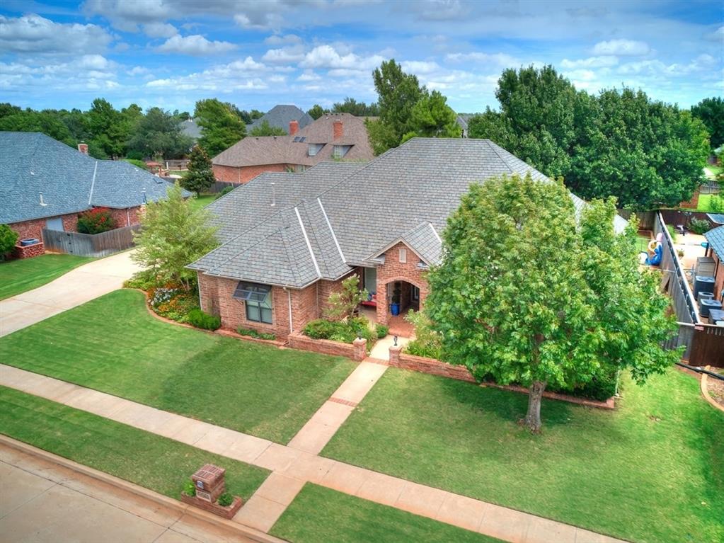 12608 N Cobblestone Parkway Property Photo 5