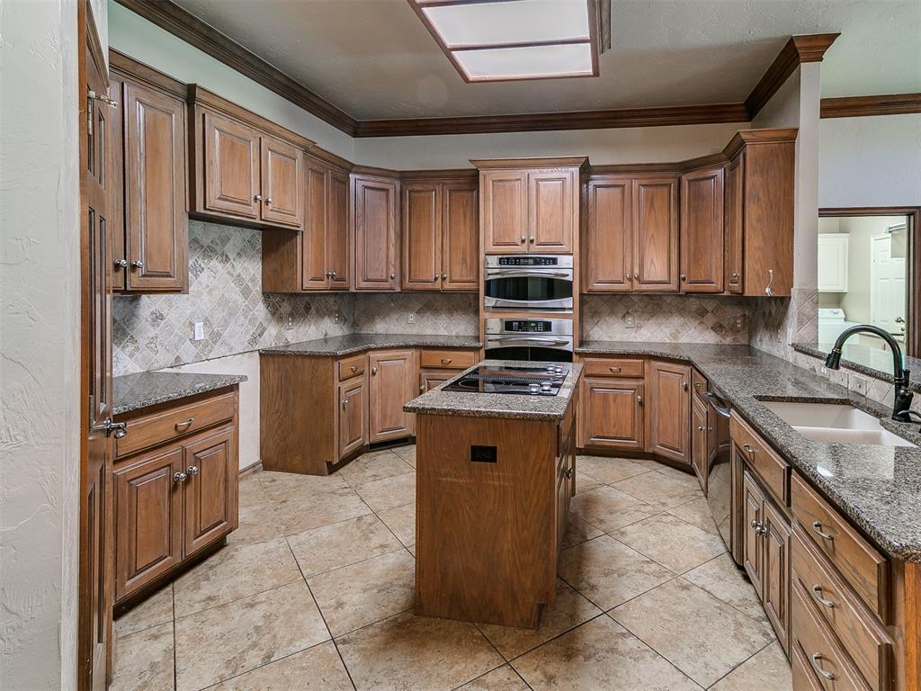 12608 N Cobblestone Parkway Property Photo 31