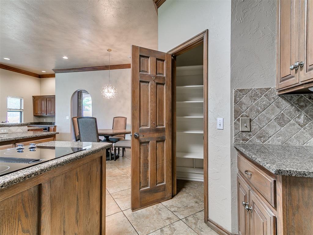 12608 N Cobblestone Parkway Property Photo 35
