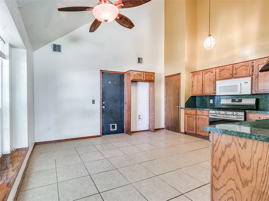 1405 Sw 22nd Street Property Photo 5