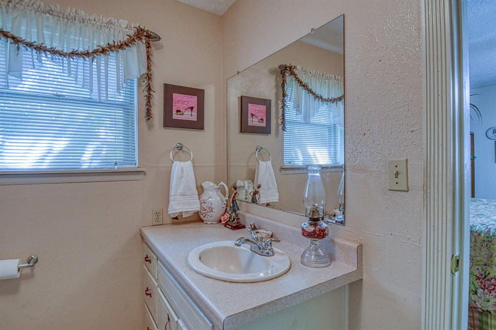 3400 Ne 108th Avenue Property Photo 29