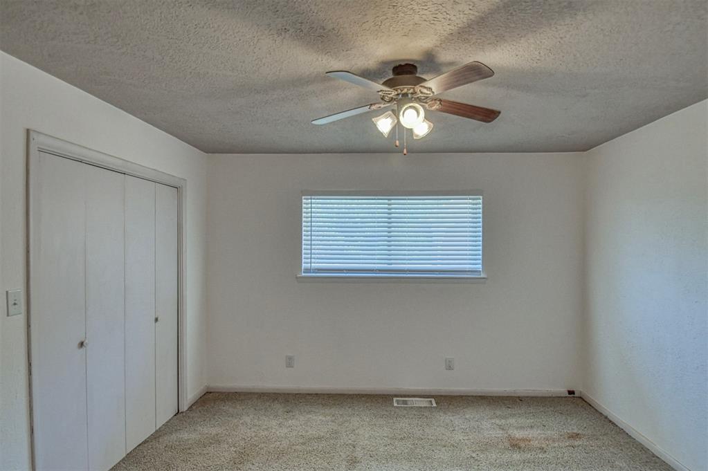 3400 Ne 108th Avenue Property Photo 35