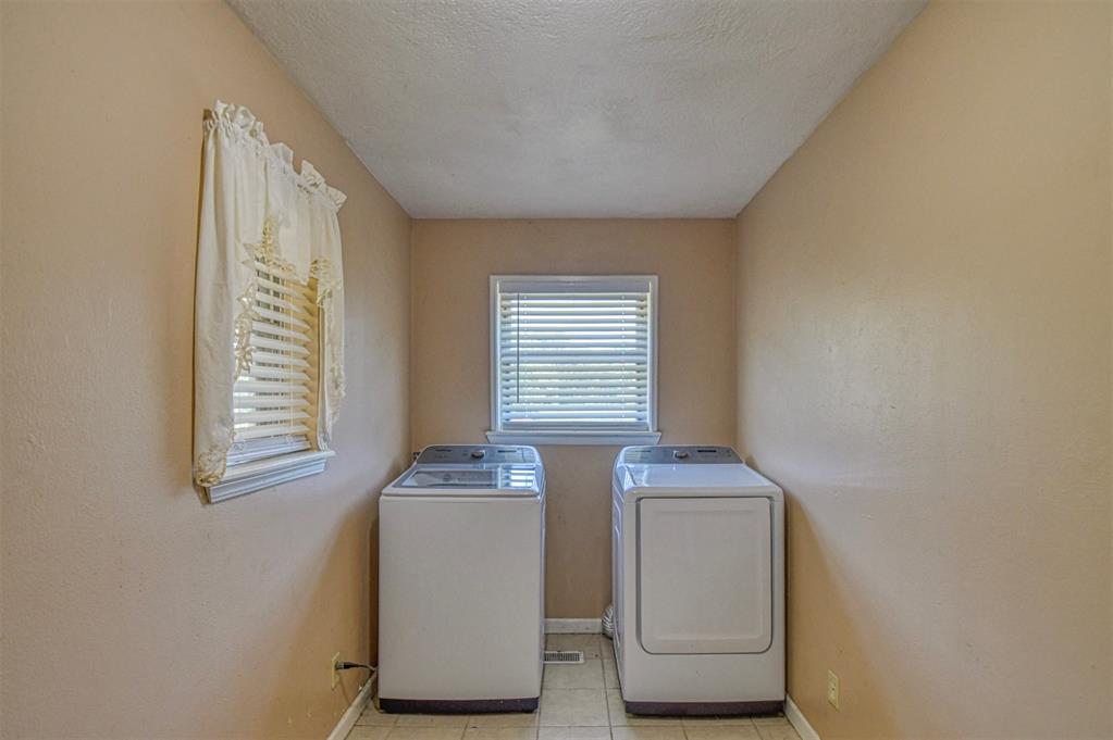 3400 Ne 108th Avenue Property Photo 45