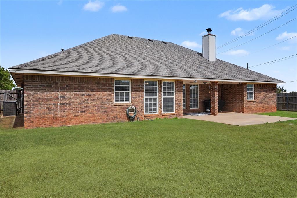 904 N Towne Circle Property Photo 38