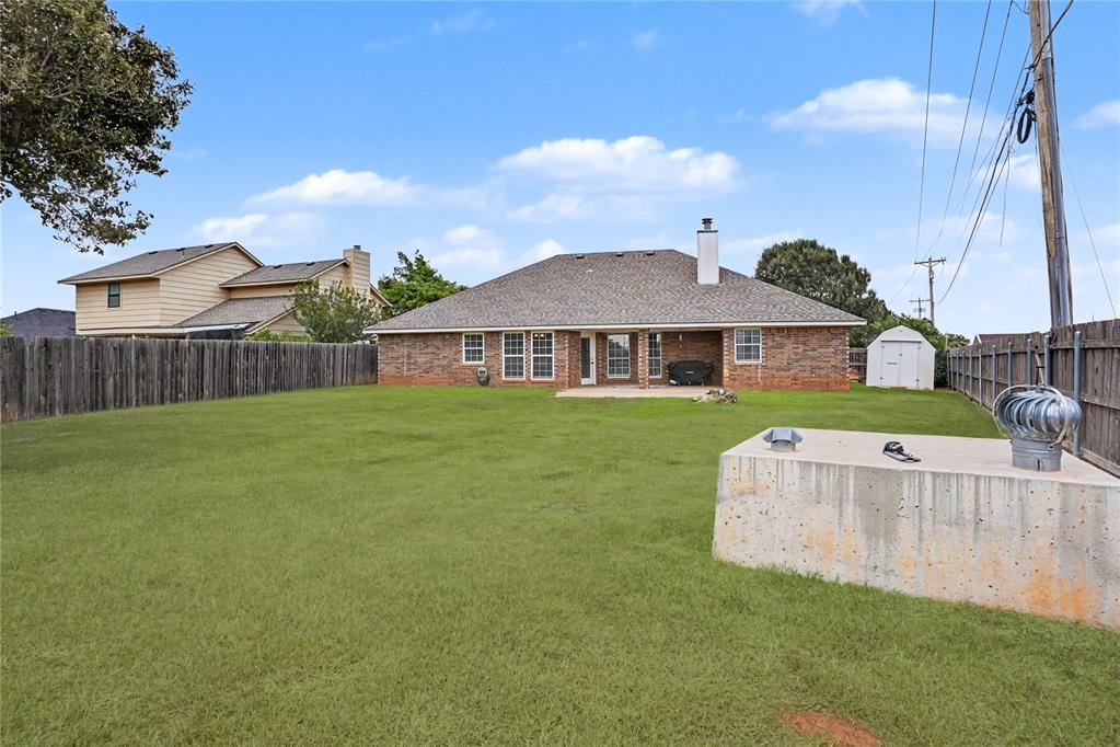 904 N Towne Circle Property Photo 39