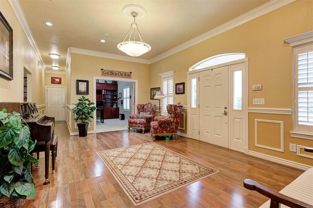 12097 84th Street Property Photo 5