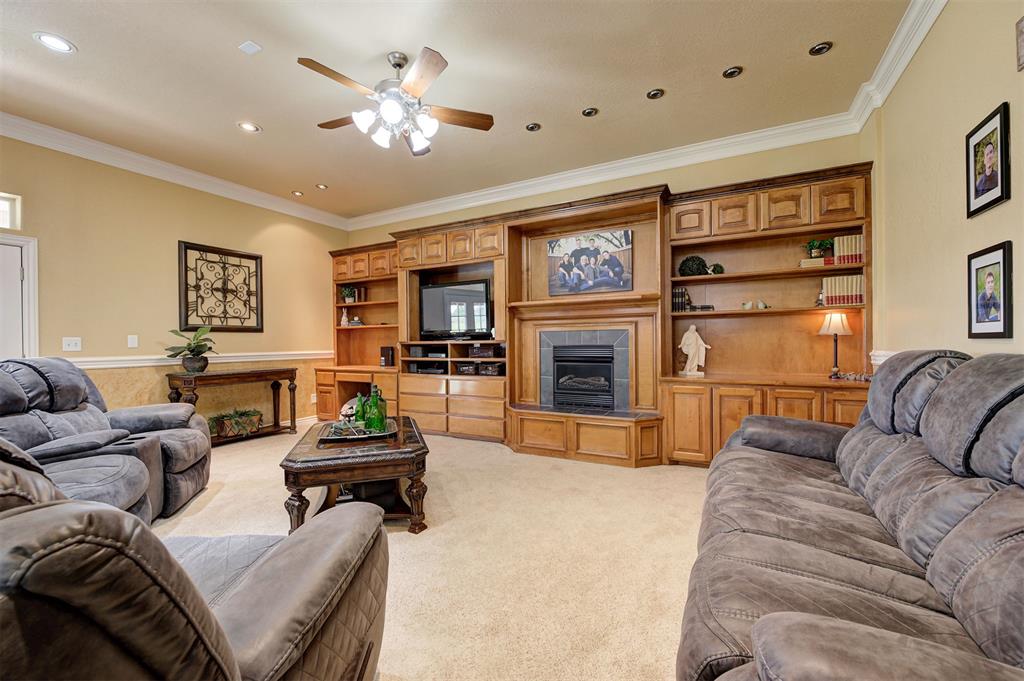 12097 84th Street Property Photo 8