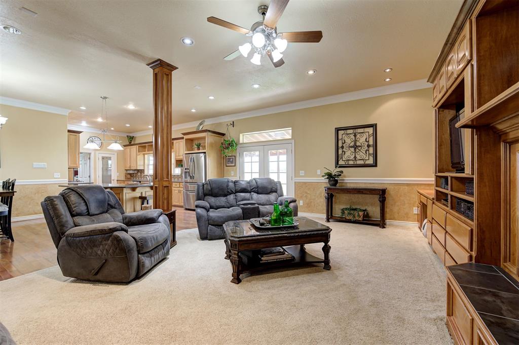 12097 84th Street Property Photo 9
