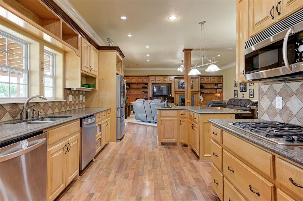 12097 84th Street Property Photo 13