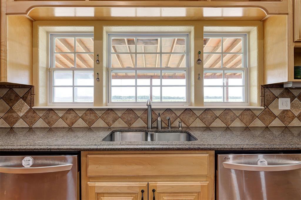 12097 84th Street Property Photo 14