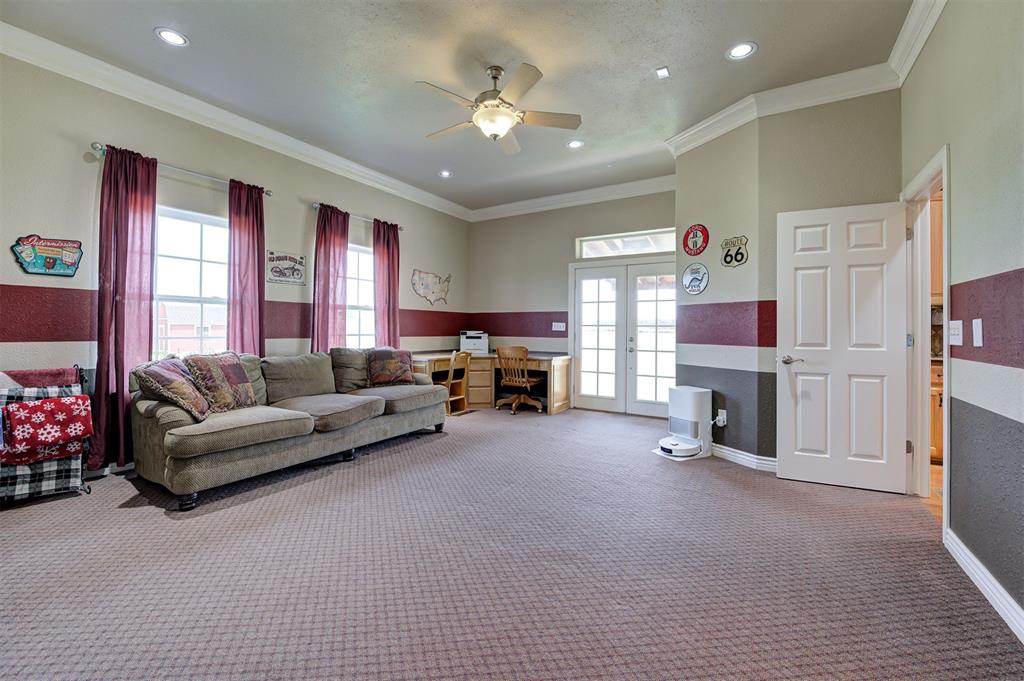 12097 84th Street Property Photo 17