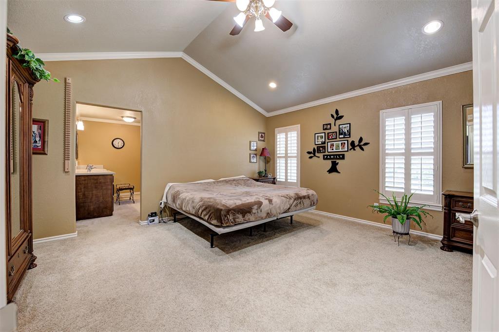12097 84th Street Property Photo 24