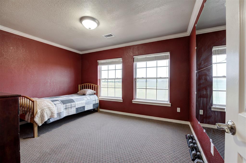 12097 84th Street Property Photo 32