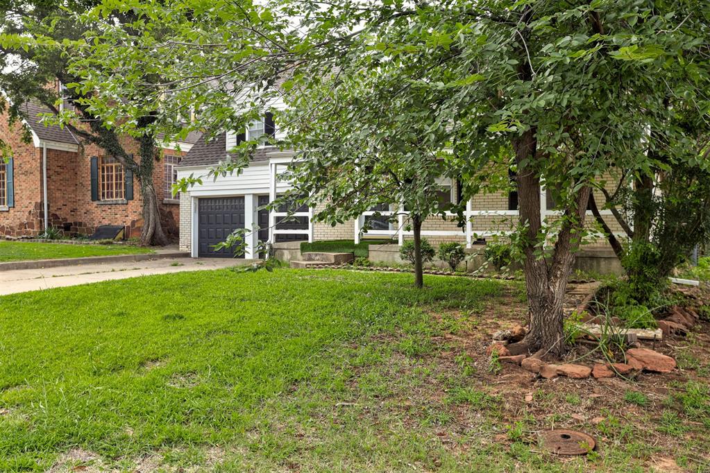 2304 Nw 25th Street Property Photo 3
