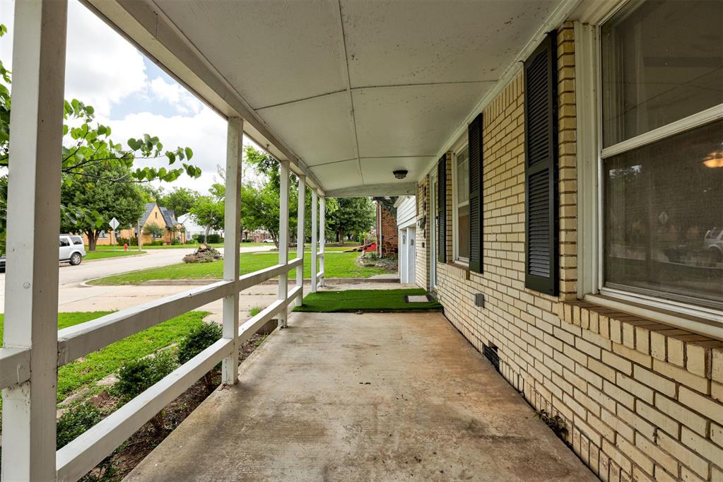 2304 Nw 25th Street Property Photo 7