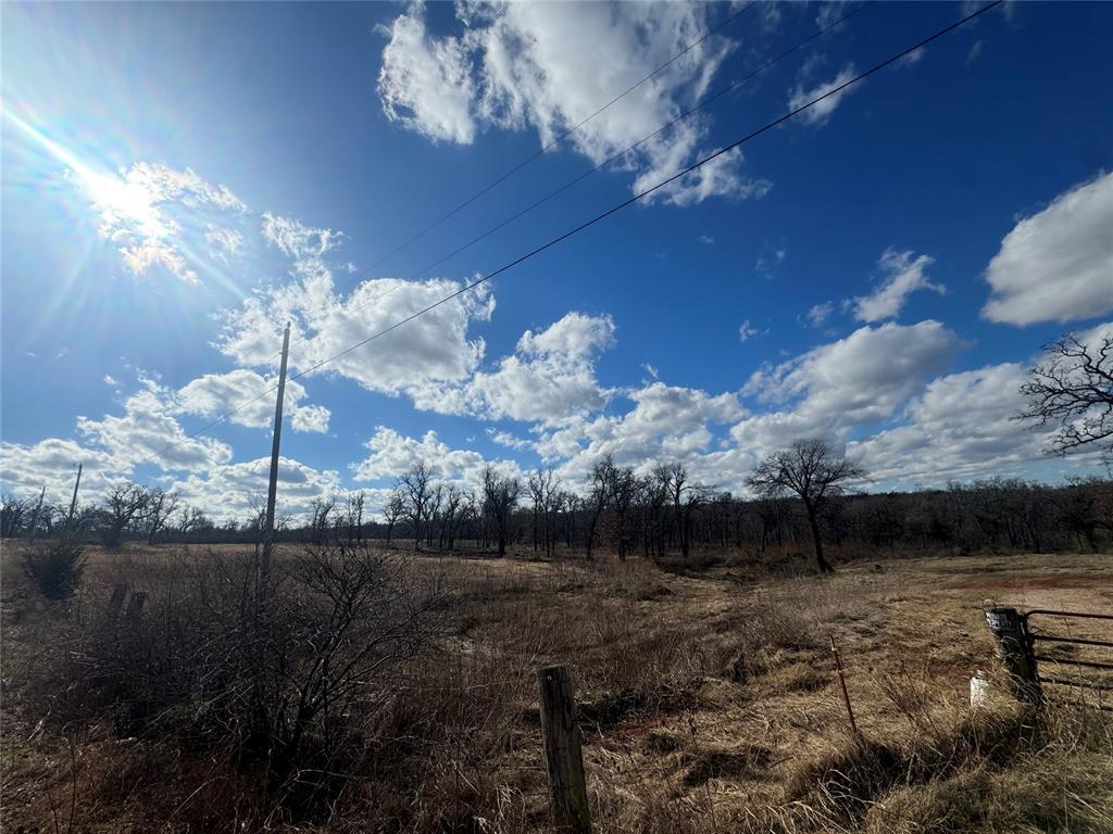 665 Autumn Woods Farm Rd Property Photo 6