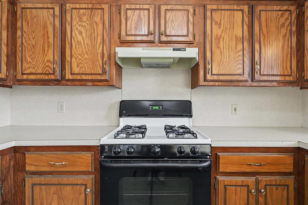 13113 Cloverleaf Lane Property Photo 10