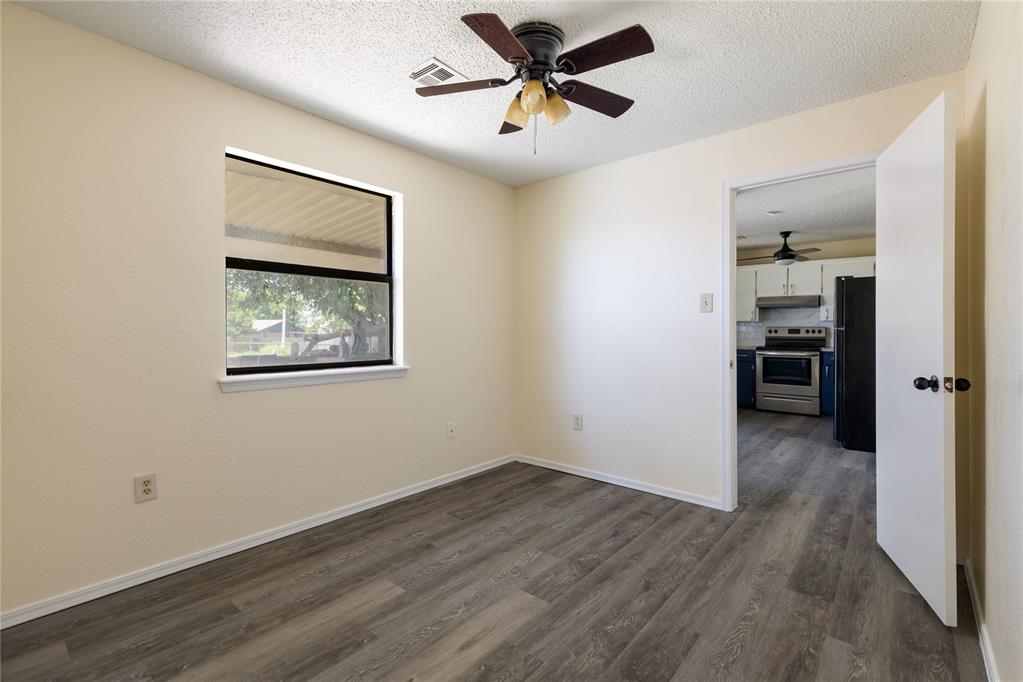 2605 Ne Dearborn Avenue Property Photo 12