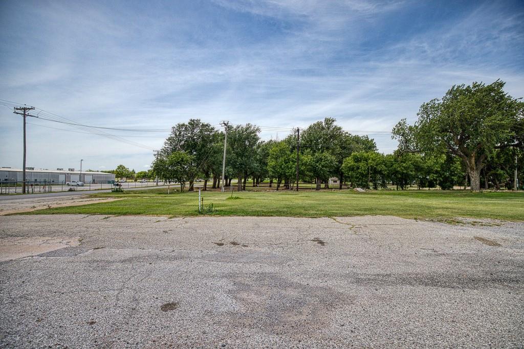 Hwy 81 & E770 Rd Highway Property Photo 3
