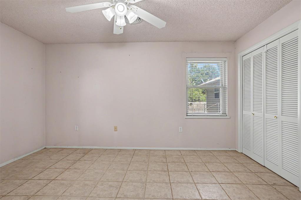 992 Hughes Drive Property Photo 25