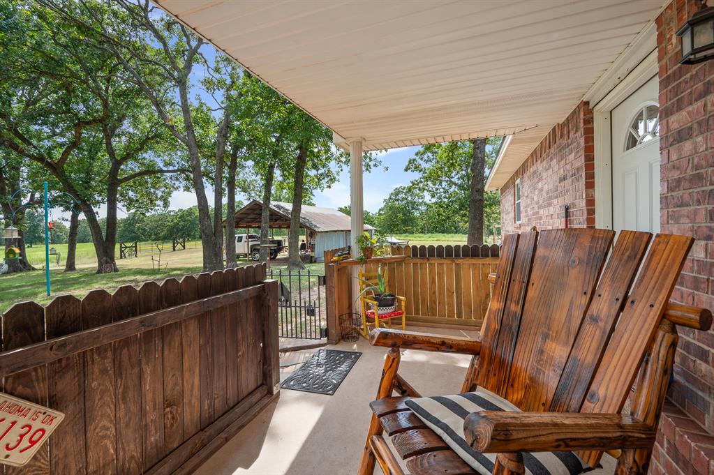 32318 Hamilton Road Property Photo 3