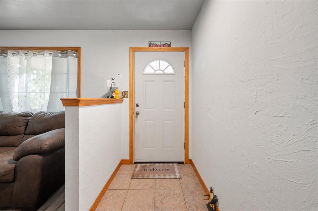 32318 Hamilton Road Property Photo 6