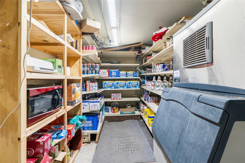 215 E Russworm Drive Property Photo 17
