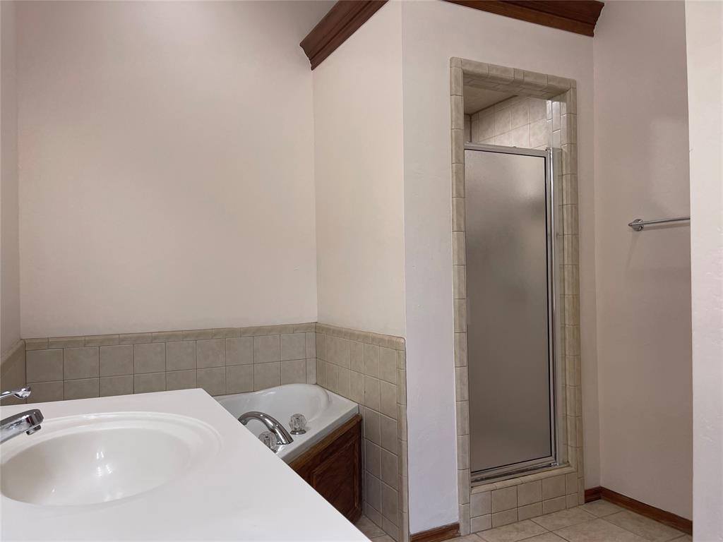 11516 Village Avenue Property Photo 25