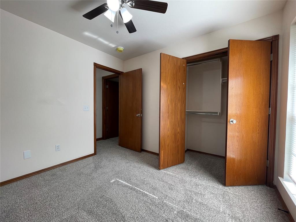 11516 Village Avenue Property Photo 38