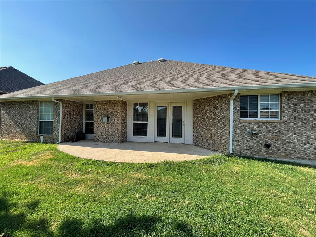 11516 Village Avenue Property Photo 48
