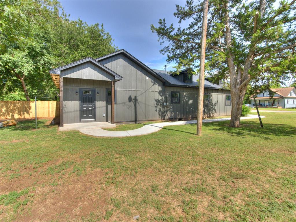 1828 W Idaho Avenue Property Photo 4