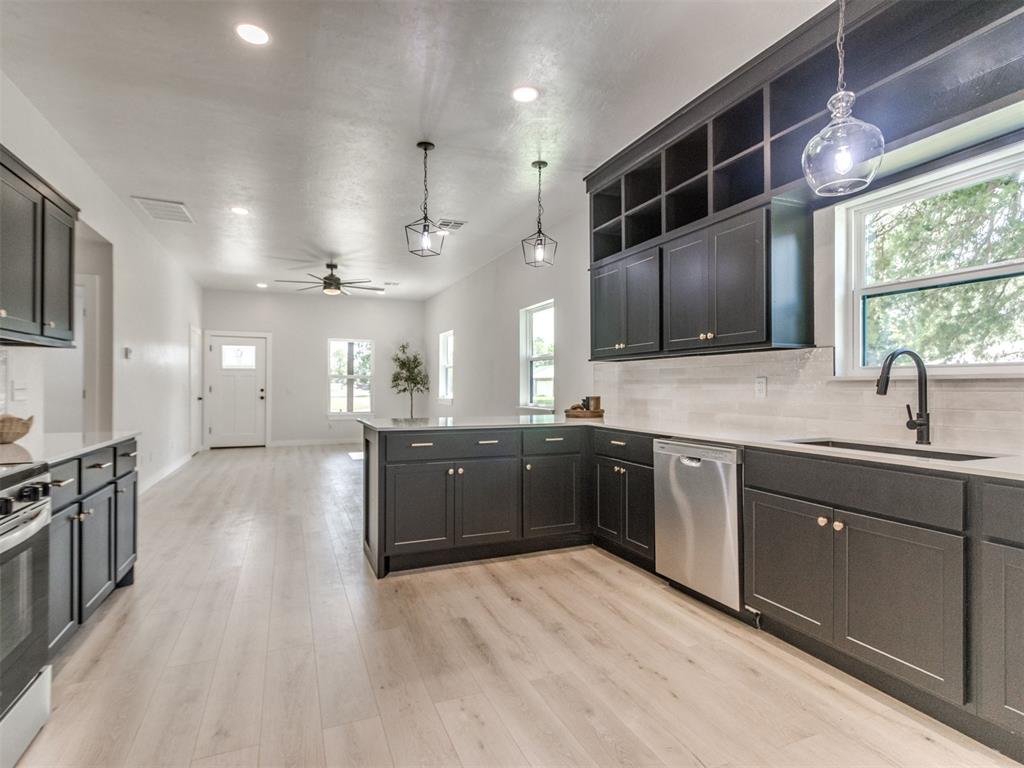 1828 W Idaho Avenue Property Photo 22