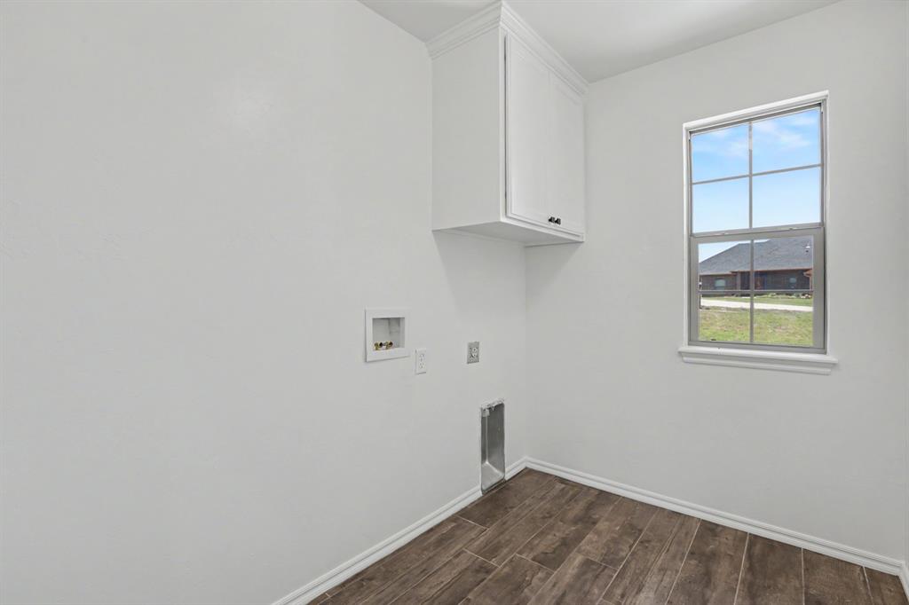 350 Maple Drive Property Photo 19