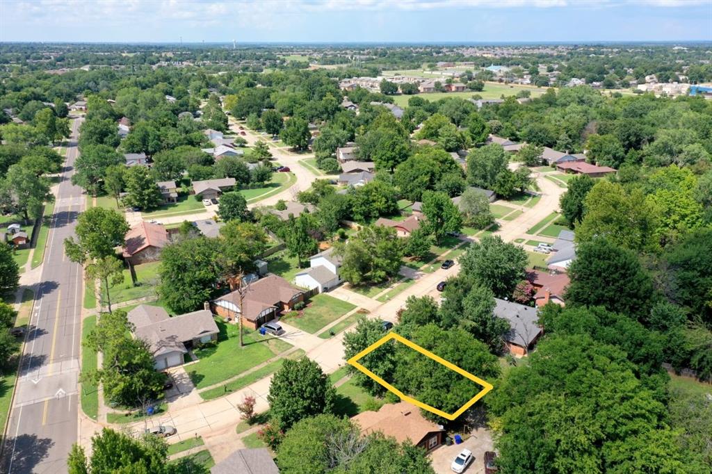 1823 Rolling Stone Drive Property Photo 4