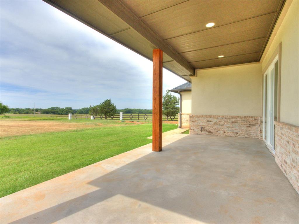 4988 Ranchero Drive Property Photo 3