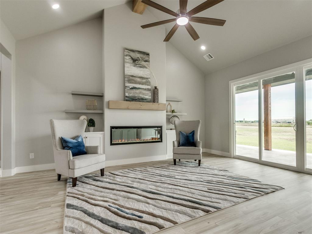 4988 Ranchero Drive Property Photo 4