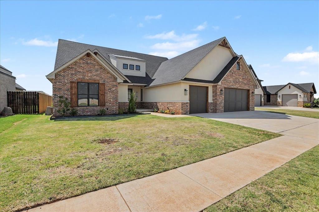 3309 Sugar Maple Way Property Photo 2