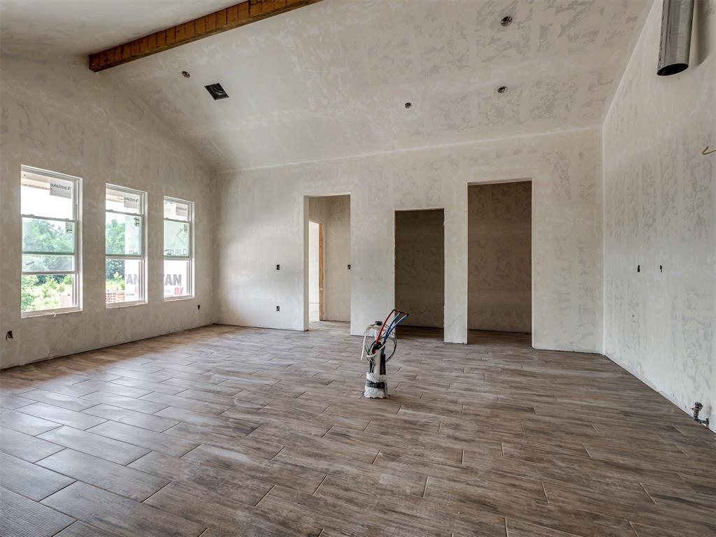 2116 Ridge Pine Road Property Photo 2