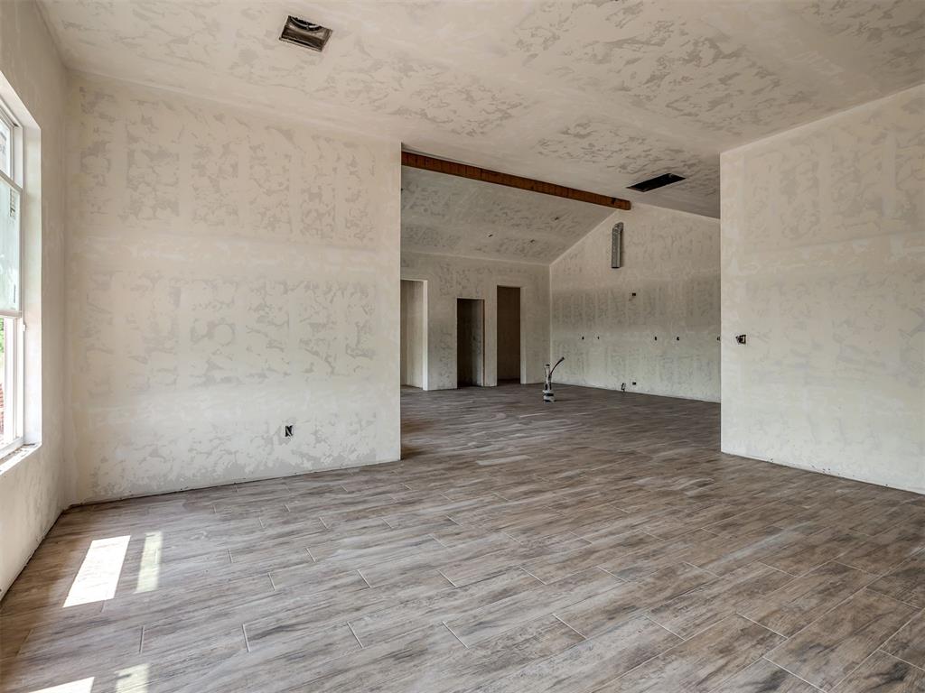 2116 Ridge Pine Road Property Photo 6